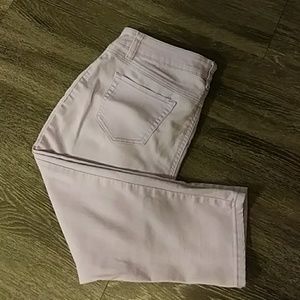 d. Jeans Light Purple Capri Pants